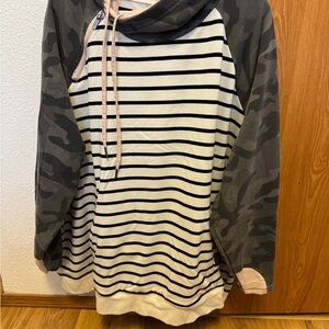 Maurices White and Black Striped Top with camo sleeves